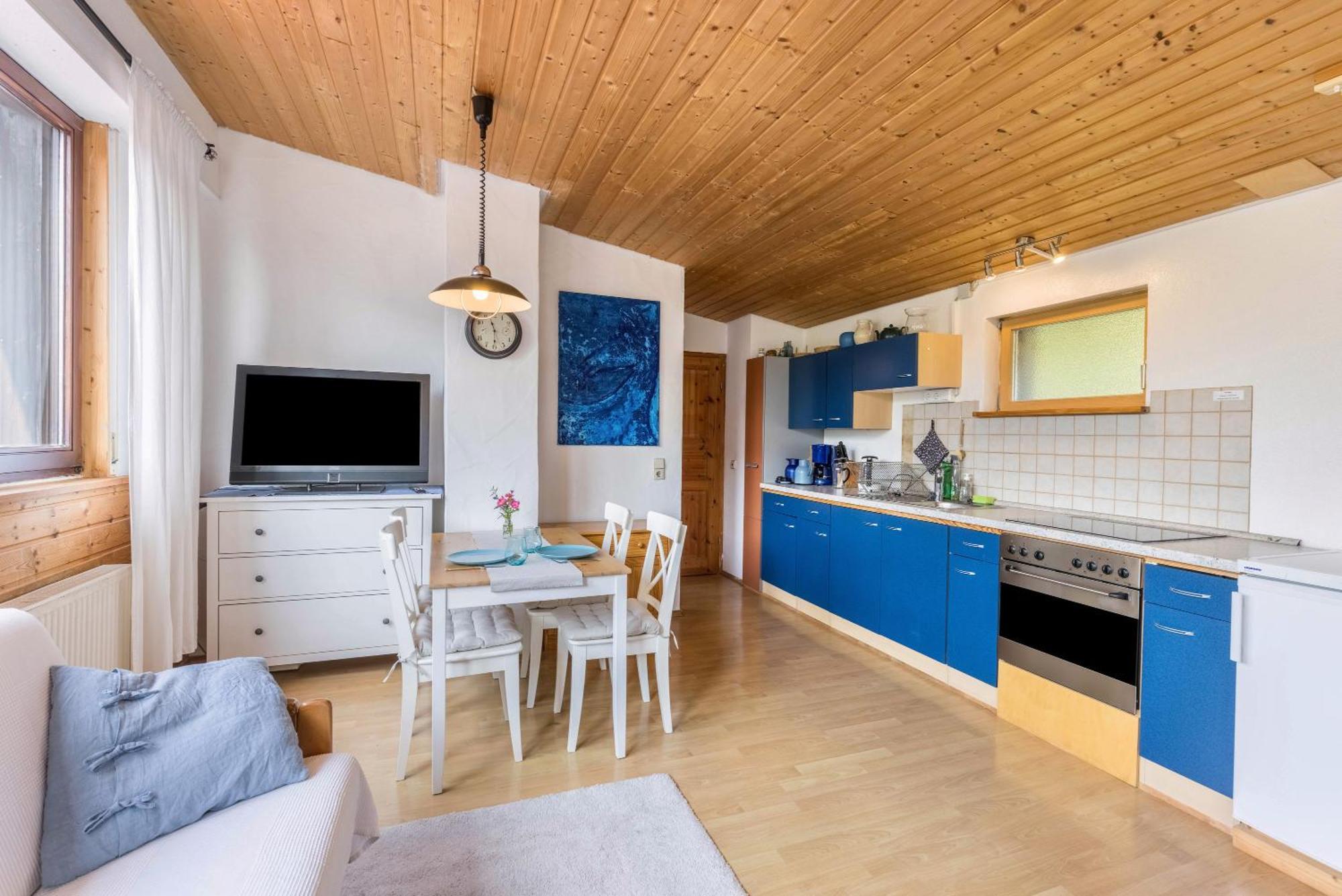 Ferienwohnung Am Samuelstein Bad Urach Dış mekan fotoğraf